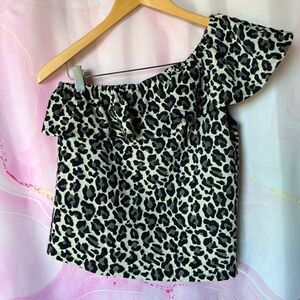 Eri & Ali S Leopard One Shoulder Ruffle Blouse Top Boho Boardwalk Preppy Luxury